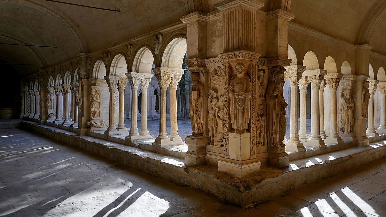 Cloître Saint Trophime à Arles